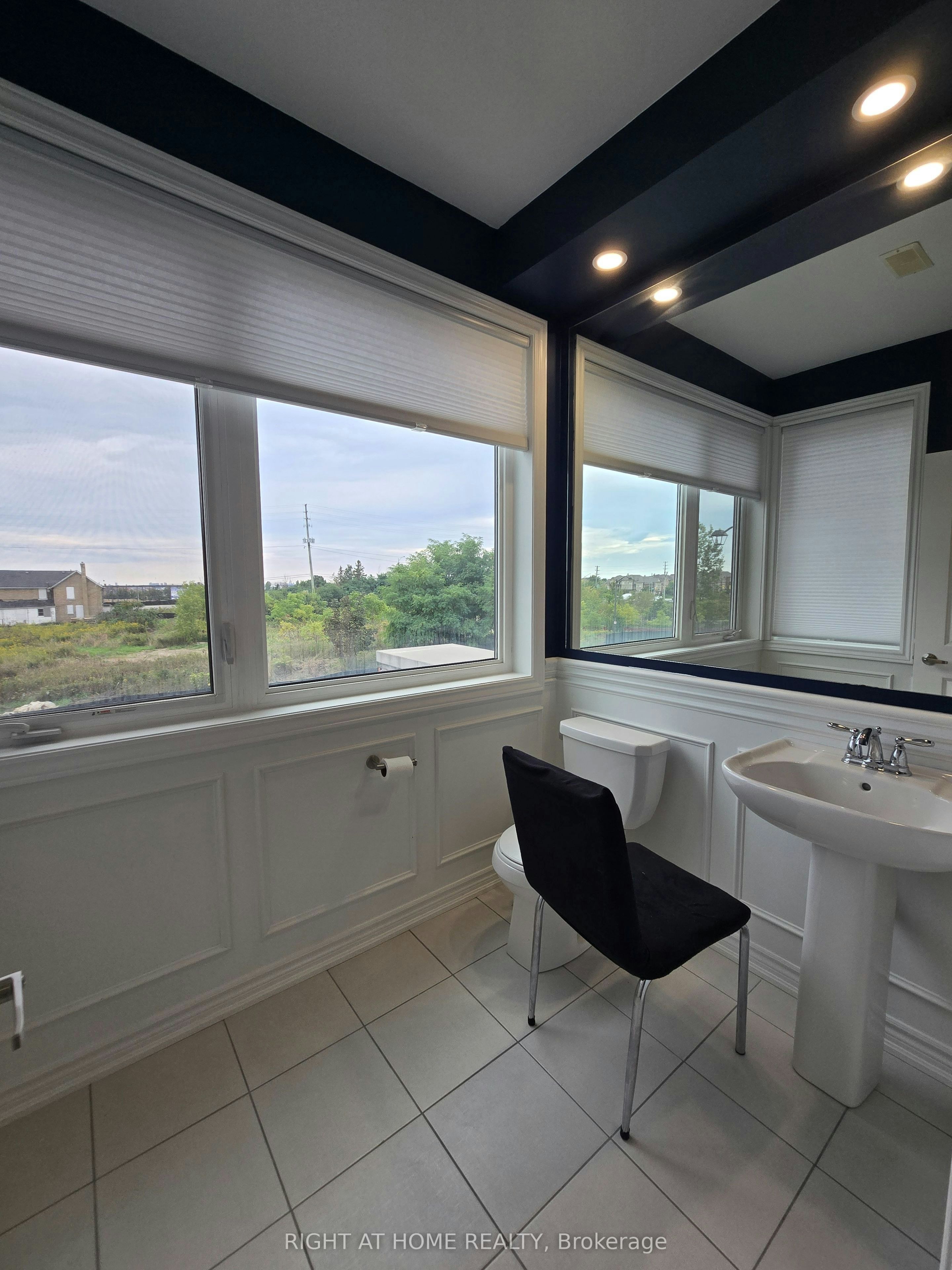 14 Concetta Conte Avenue, Markham, ON, L6C 0Z5 - 13