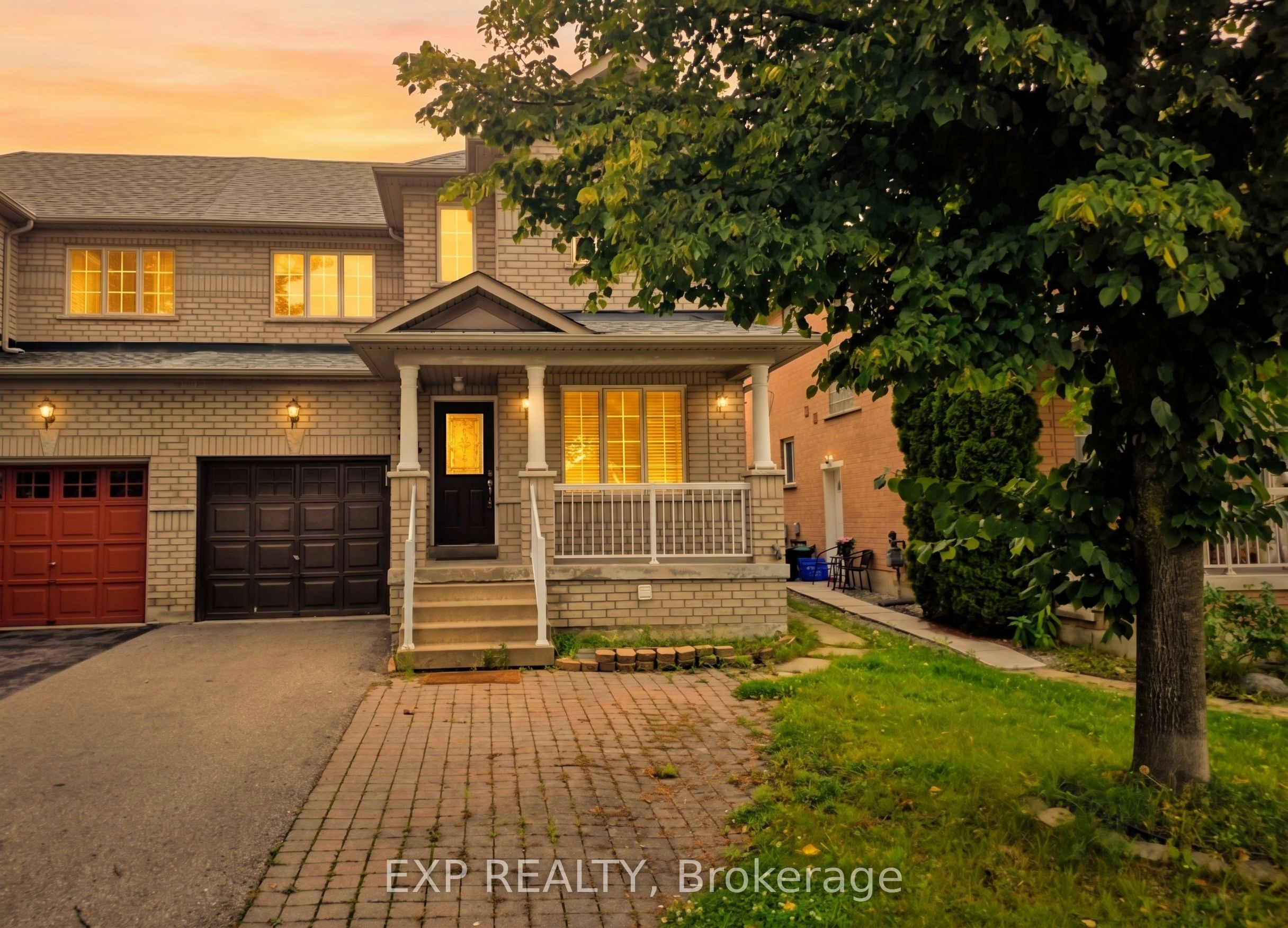 Upper-384 Flagstone Way, Newmarket, ON, L3X 2R3