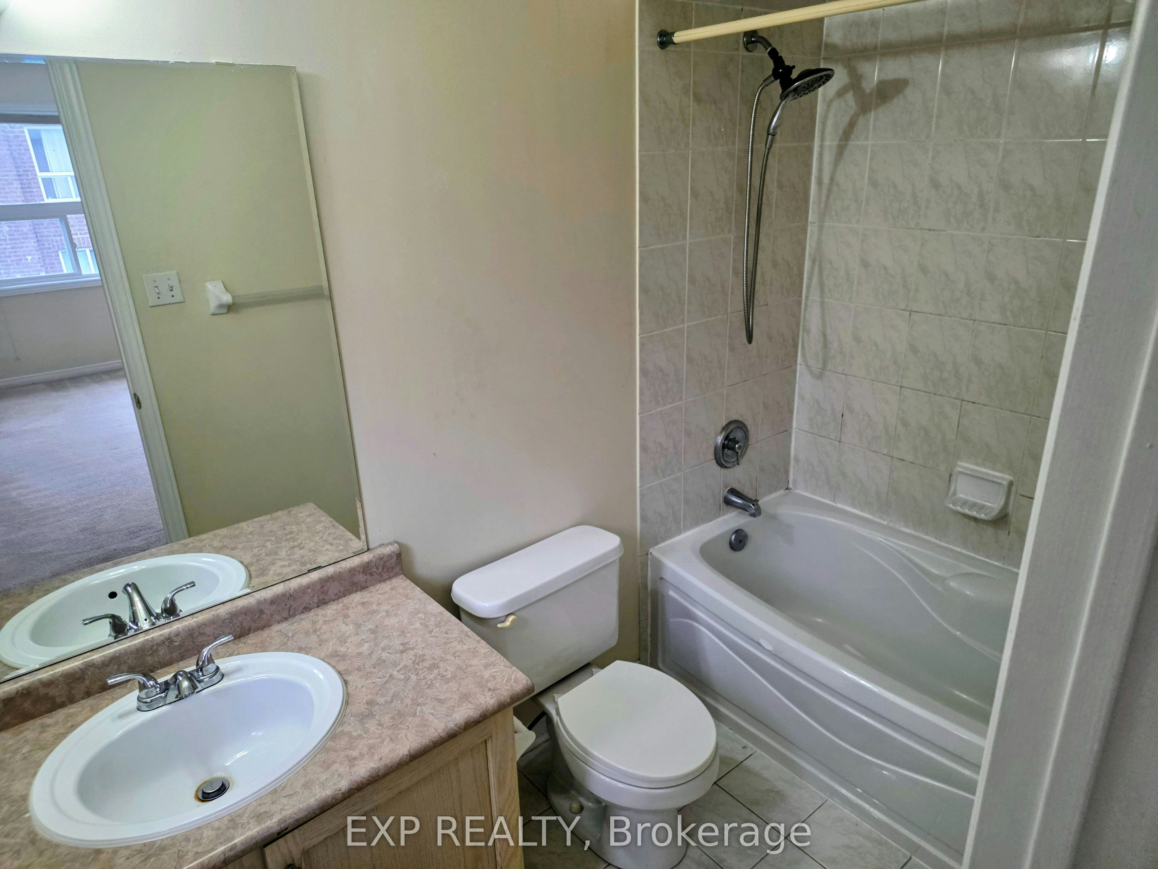 Upper-384 Flagstone Way, Newmarket, ON, L3X 2R3 - 17