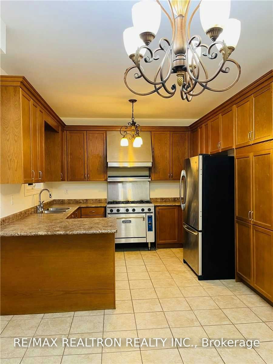 35 Basilica Drive, Vaughan, ON, L4H 3G4 - 2