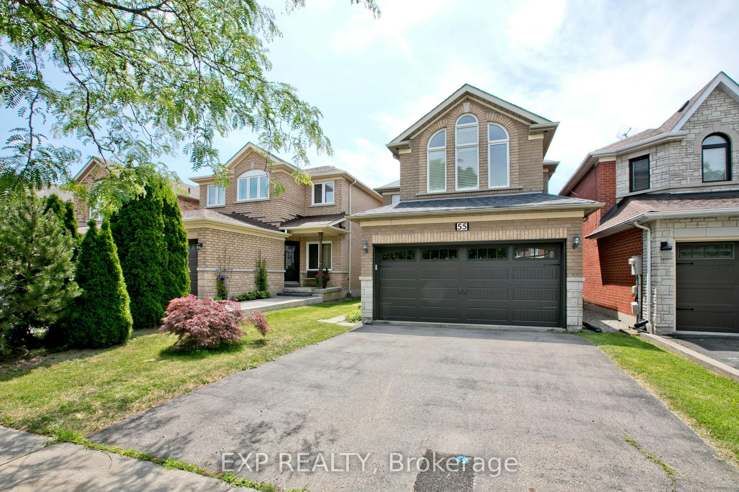 55 Sandway Crescent, Vaughan, ON, L6A 2M1