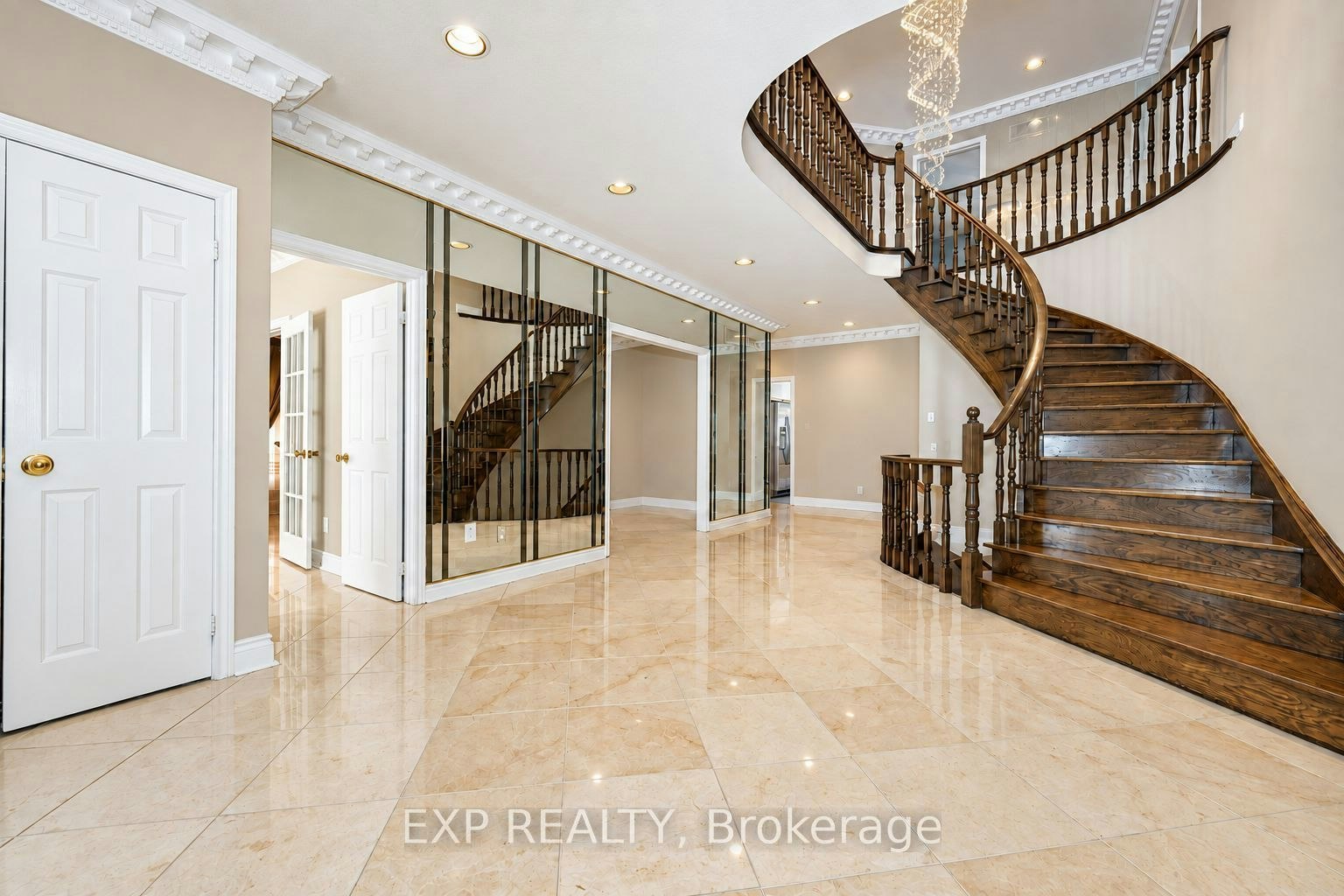 29 Northgate Crescent, Richmond Hill, ON, L4B 2K8 - 4