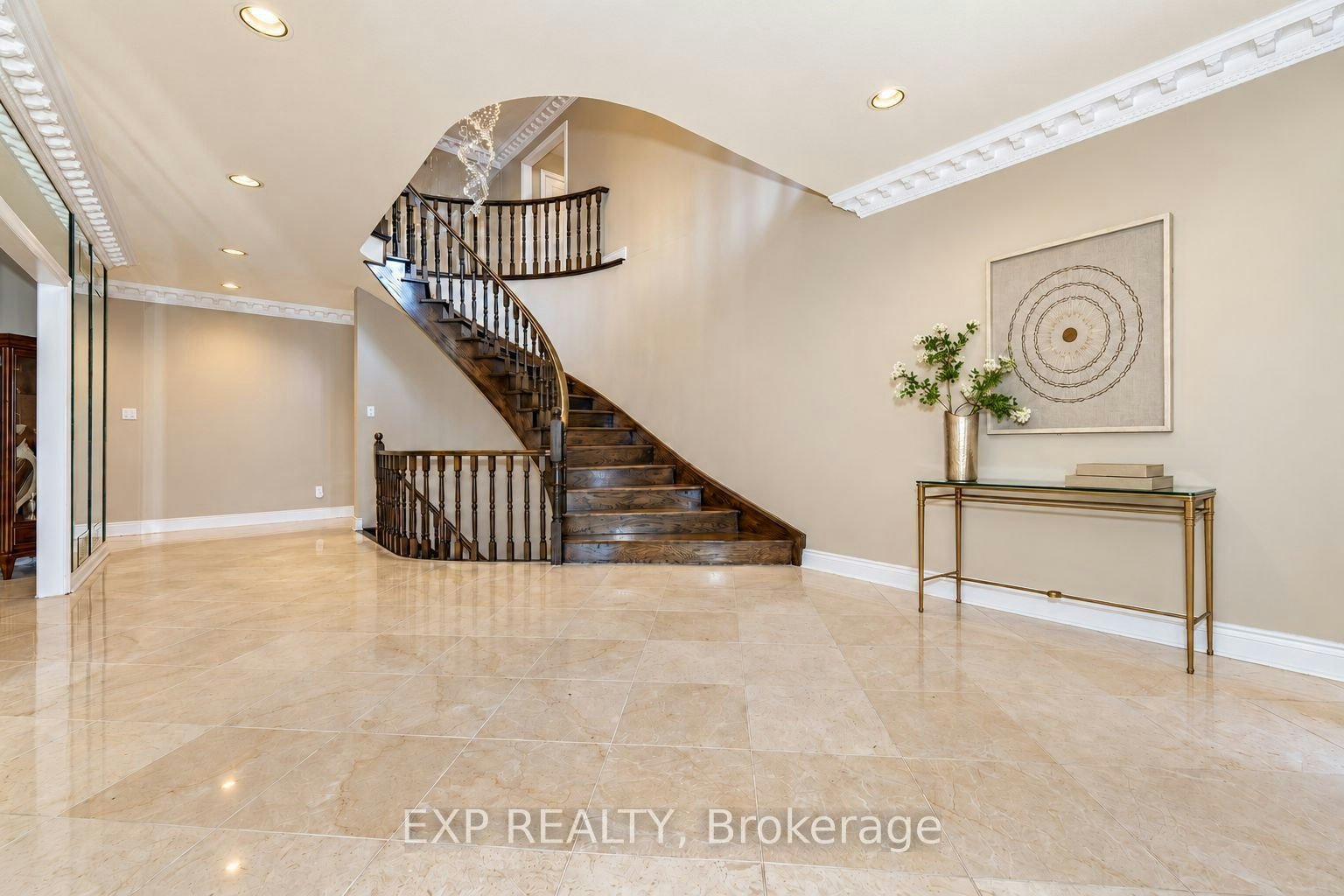 29 Northgate Crescent, Richmond Hill, ON, L4B 2K8 - 5