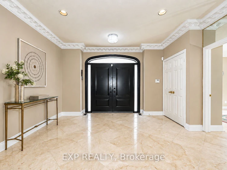 29 Northgate Crescent, Richmond Hill, ON, L4B 2K8 - 2