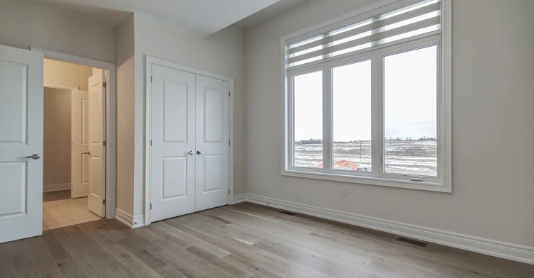 51 Lorrain Hand Crescent, Georgina, ON, L4P 0T2 - 26
