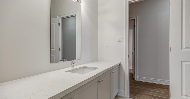 51 Lorrain Hand Crescent, Georgina, ON, L4P 0T2 - 29