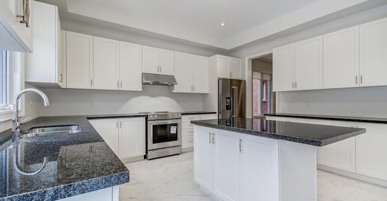 51 Lorrain Hand Crescent, Georgina, ON, L4P 0T2 - 14
