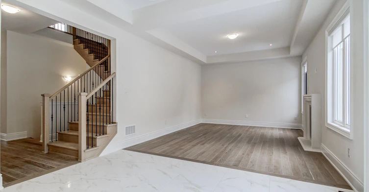 51 Lorrain Hand Crescent, Georgina, ON, L4P 0T2 - 17