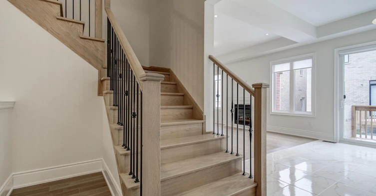 51 Lorrain Hand Crescent, Georgina, ON, L4P 0T2 - 21