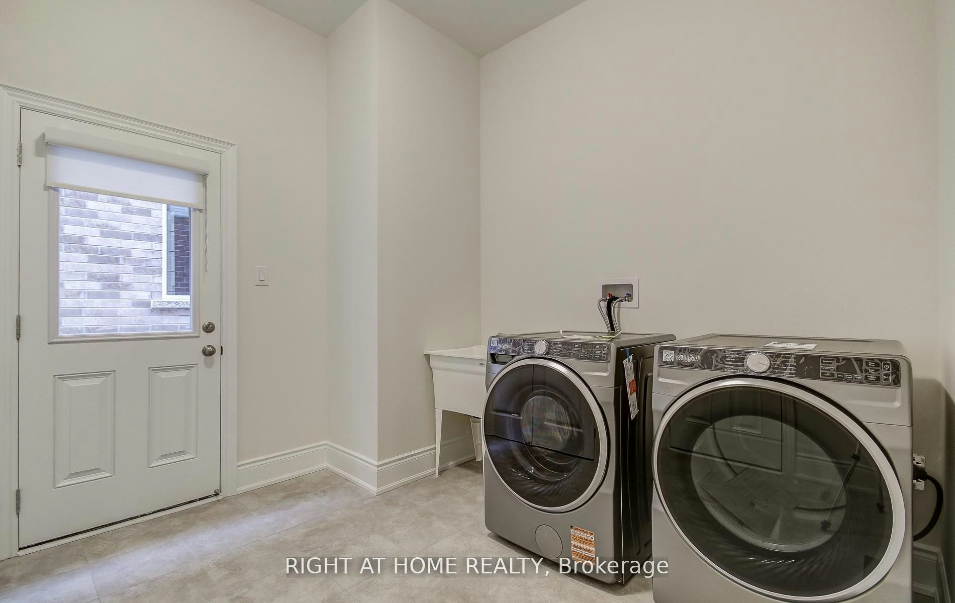 51 Lorrain Hand Crescent, Georgina, ON, L4P 0T2 - 50