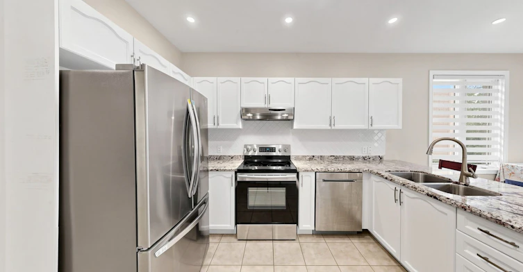 17 Shell Court, Richmond Hill, ON, L4S 0B1 - 11