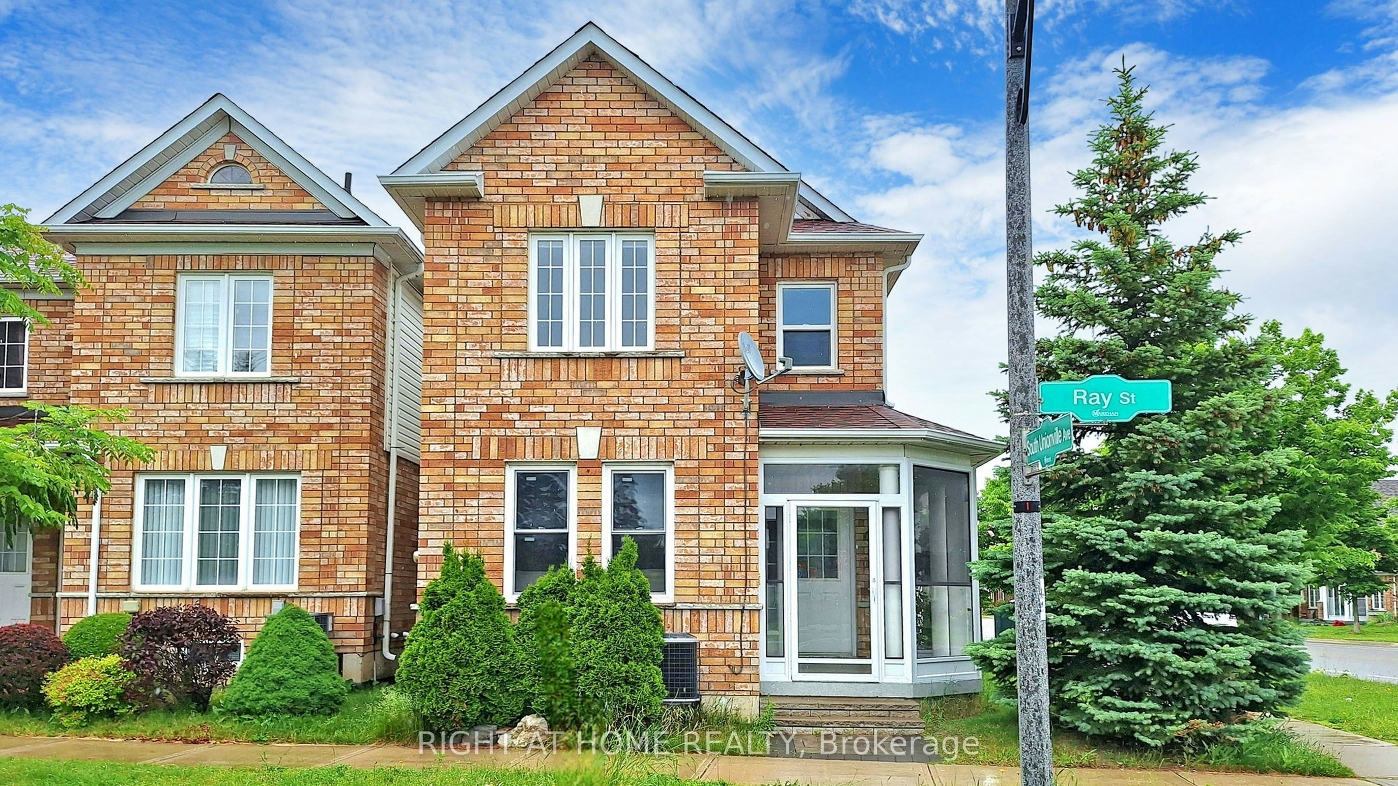 1 Ray Street, Markham, ON, L3R 5X6