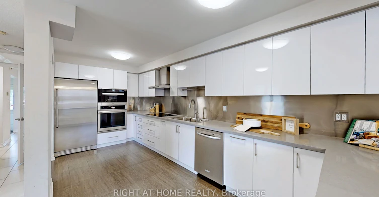 1 Ray Street, Markham, ON, L3R 5X6 - 12