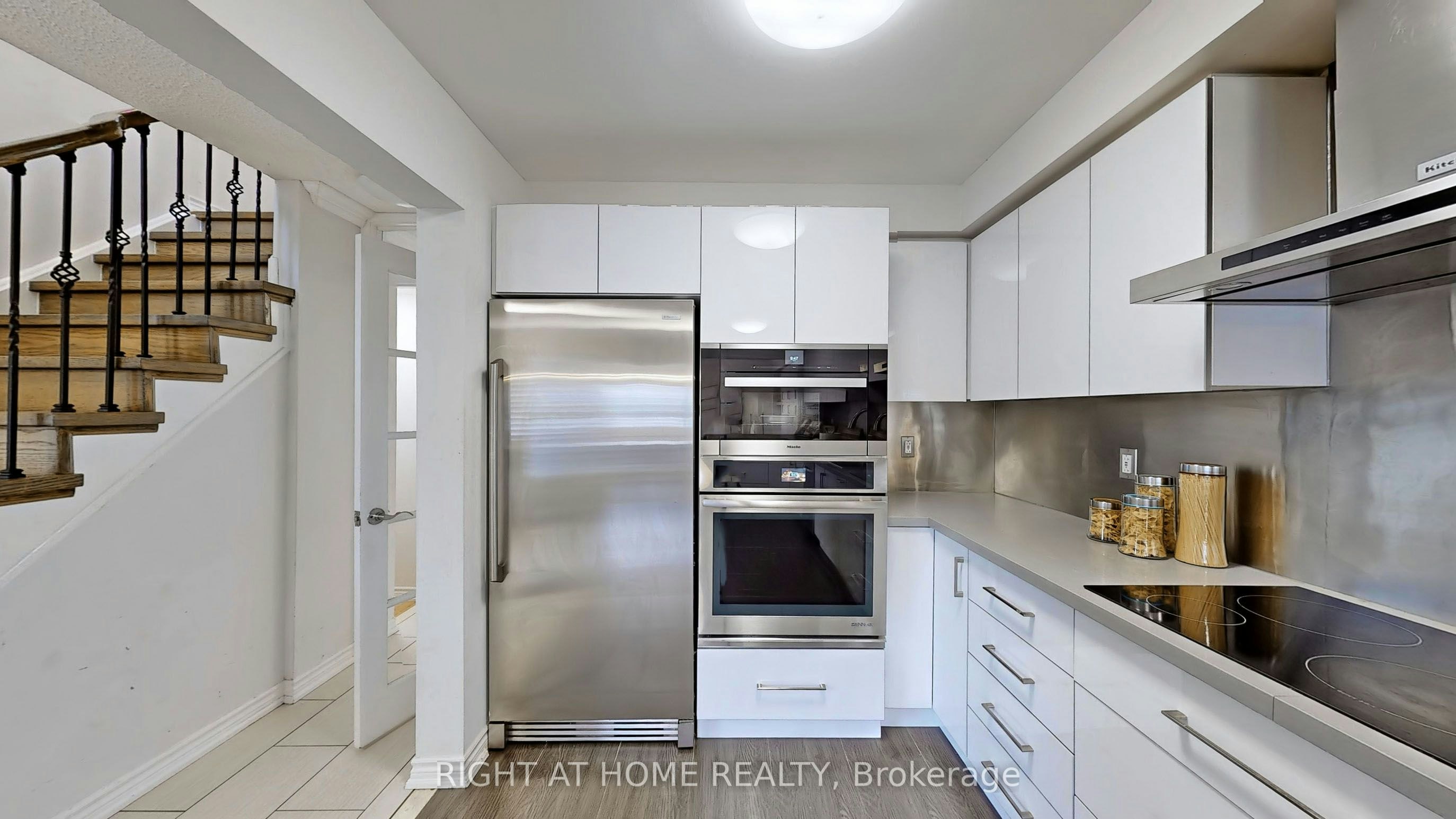 1 Ray Street, Markham, ON, L3R 5X6 - 13