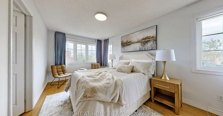 1 Ray Street, Markham, ON, L3R 5X6 - 18