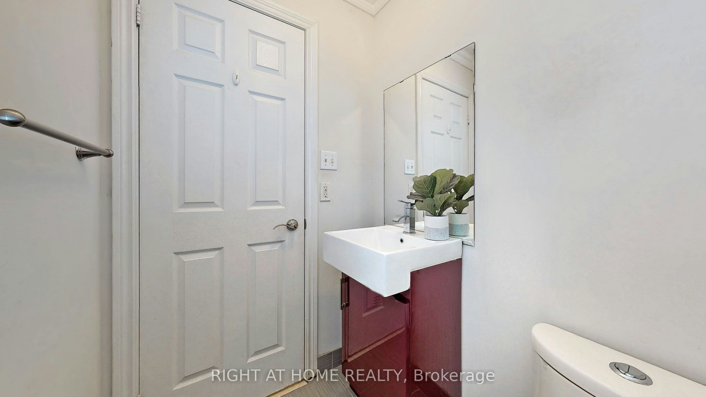 1 Ray Street, Markham, ON, L3R 5X6 - 23