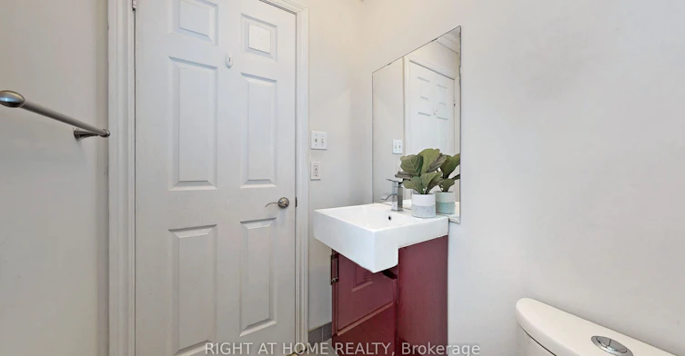 1 Ray Street, Markham, ON, L3R 5X6 - 23