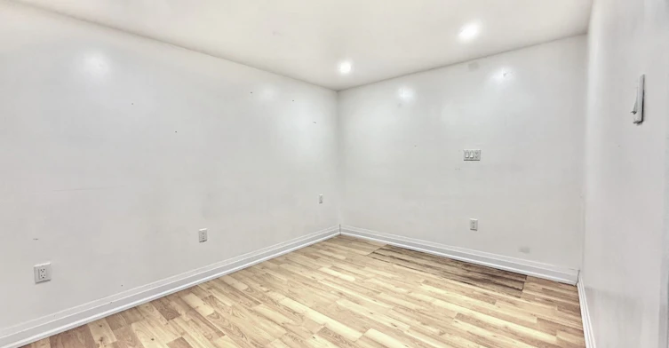 BSMT-116 Cherrywood Drive, Newmarket, ON, L3Y 2X7 - 17