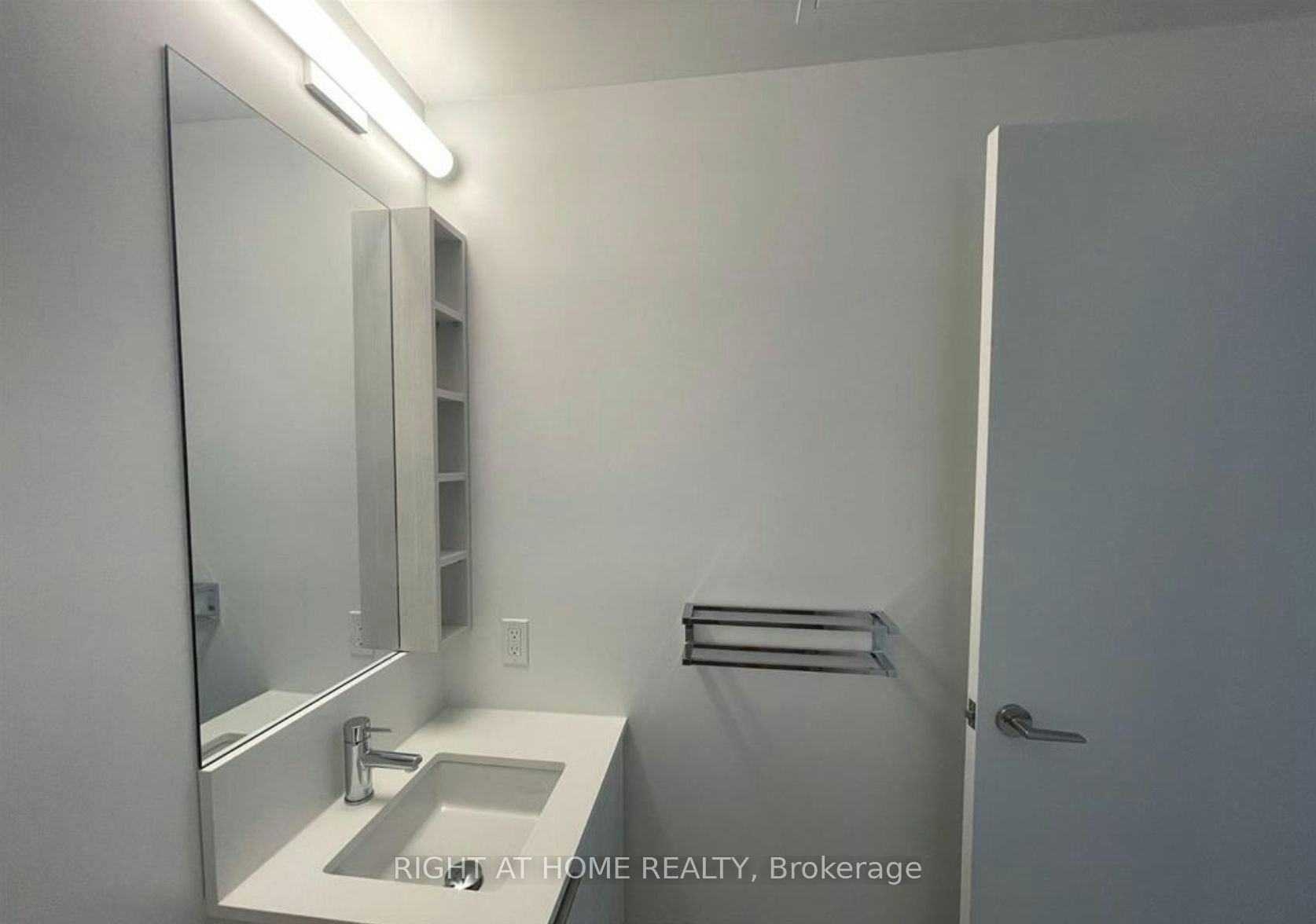 2715-1000 Portage Parkway, Vaughan, ON, L4K 0L1 - 12