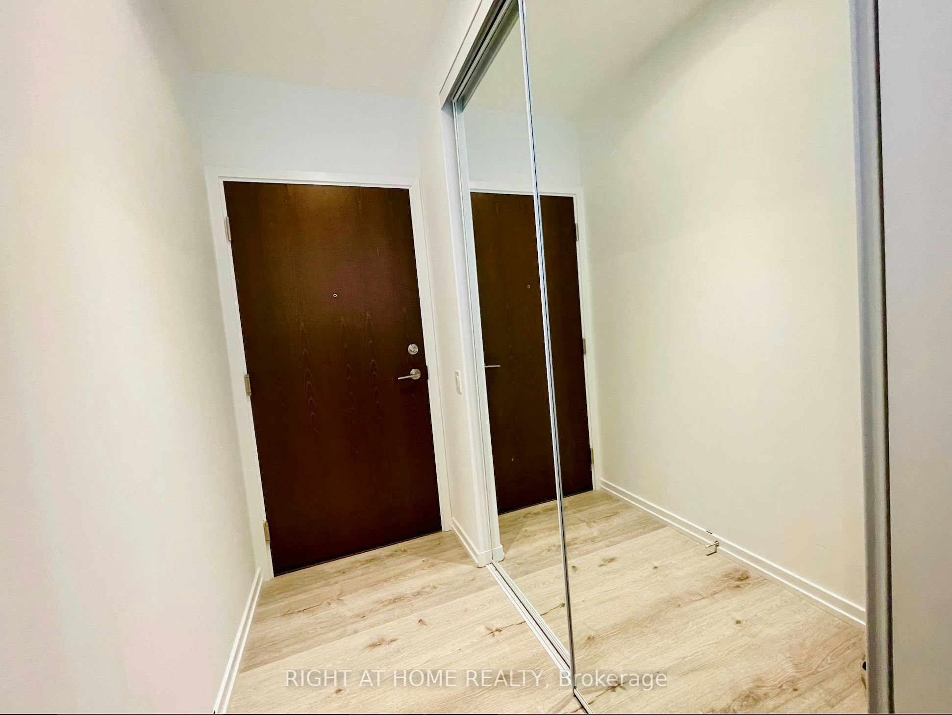 2715-1000 Portage Parkway, Vaughan, ON, L4K 0L1 - 25