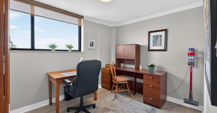 1210-50 Baif Boulevard, Richmond Hill, ON, L4C 5L1 - 12
