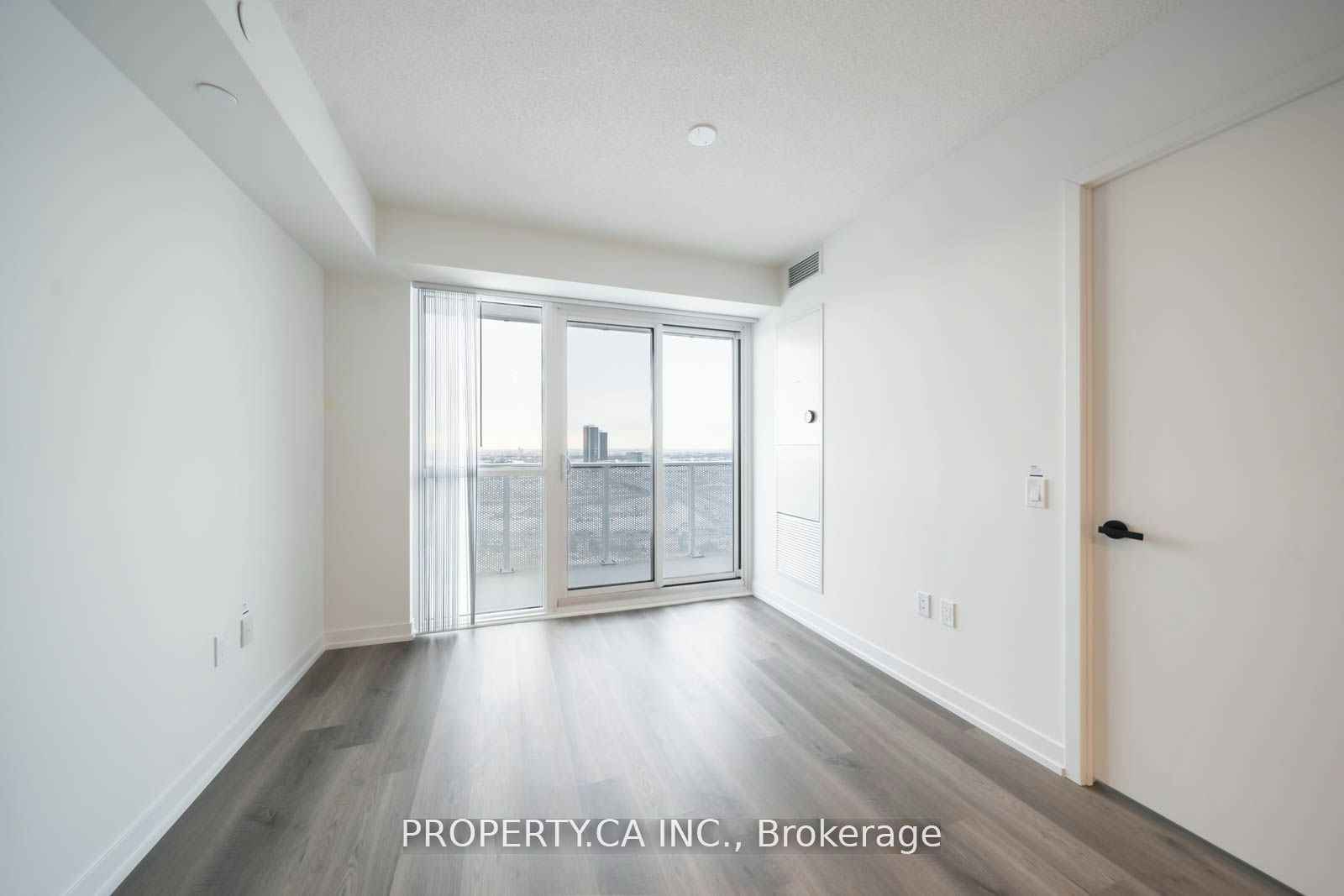 1908-195 Commerce Street, Vaughan, ON, L4K 0P9 - 4