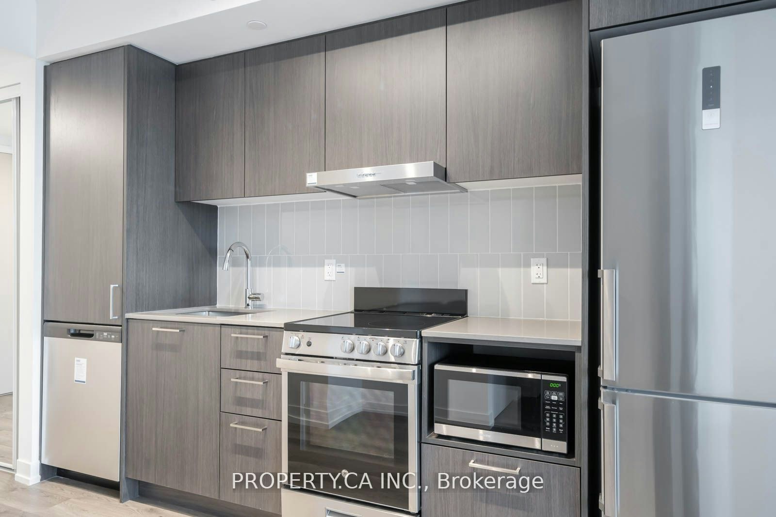 1908-195 Commerce Street, Vaughan, ON, L4K 0P9 - 9