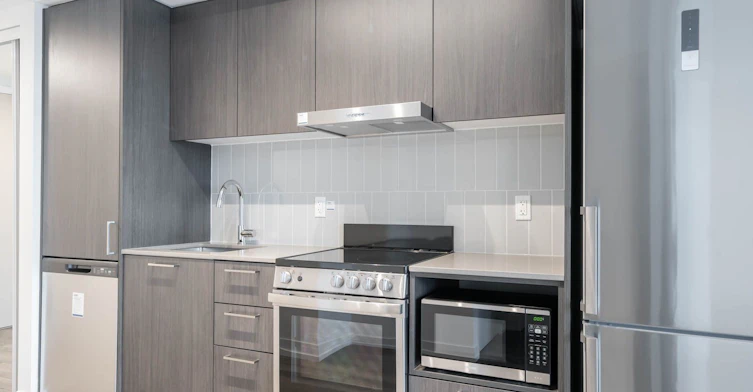1908-195 Commerce Street, Vaughan, ON, L4K 0P9 - 9