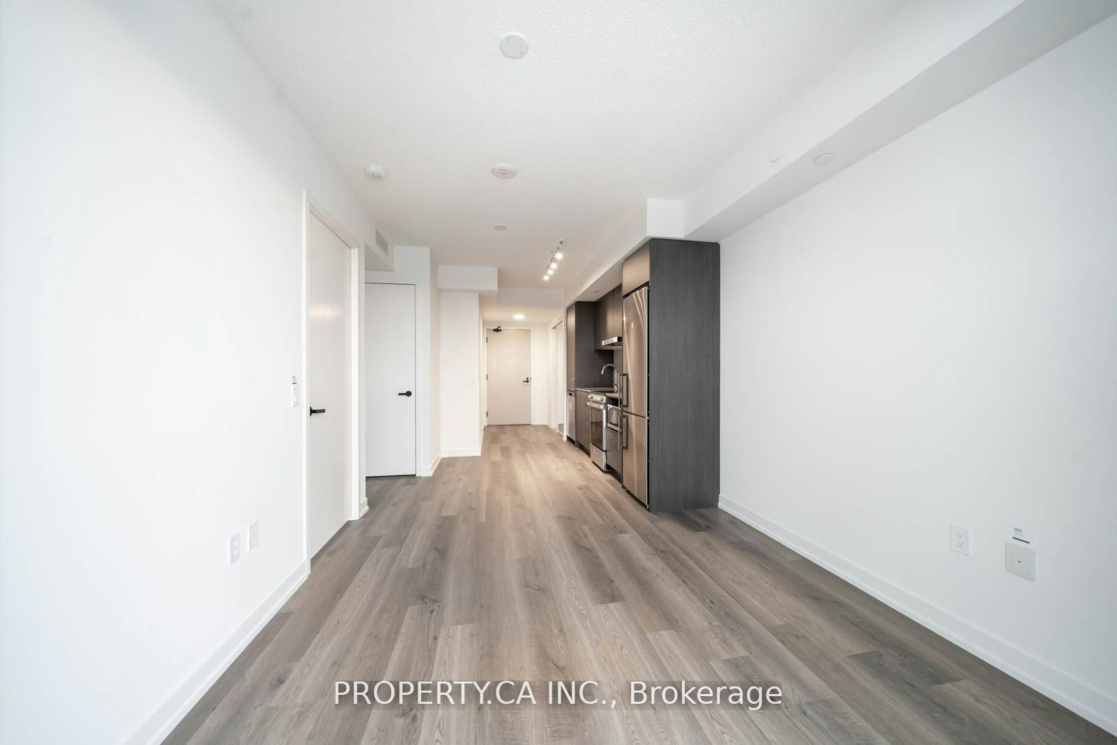 1908-195 Commerce Street, Vaughan, ON, L4K 0P9 - 5