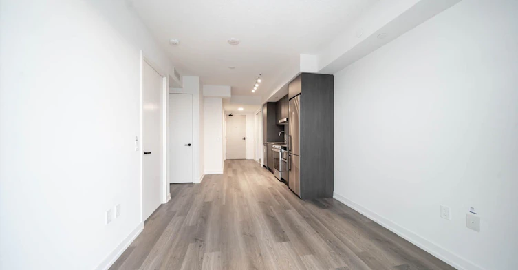1908-195 Commerce Street, Vaughan, ON, L4K 0P9 - 5