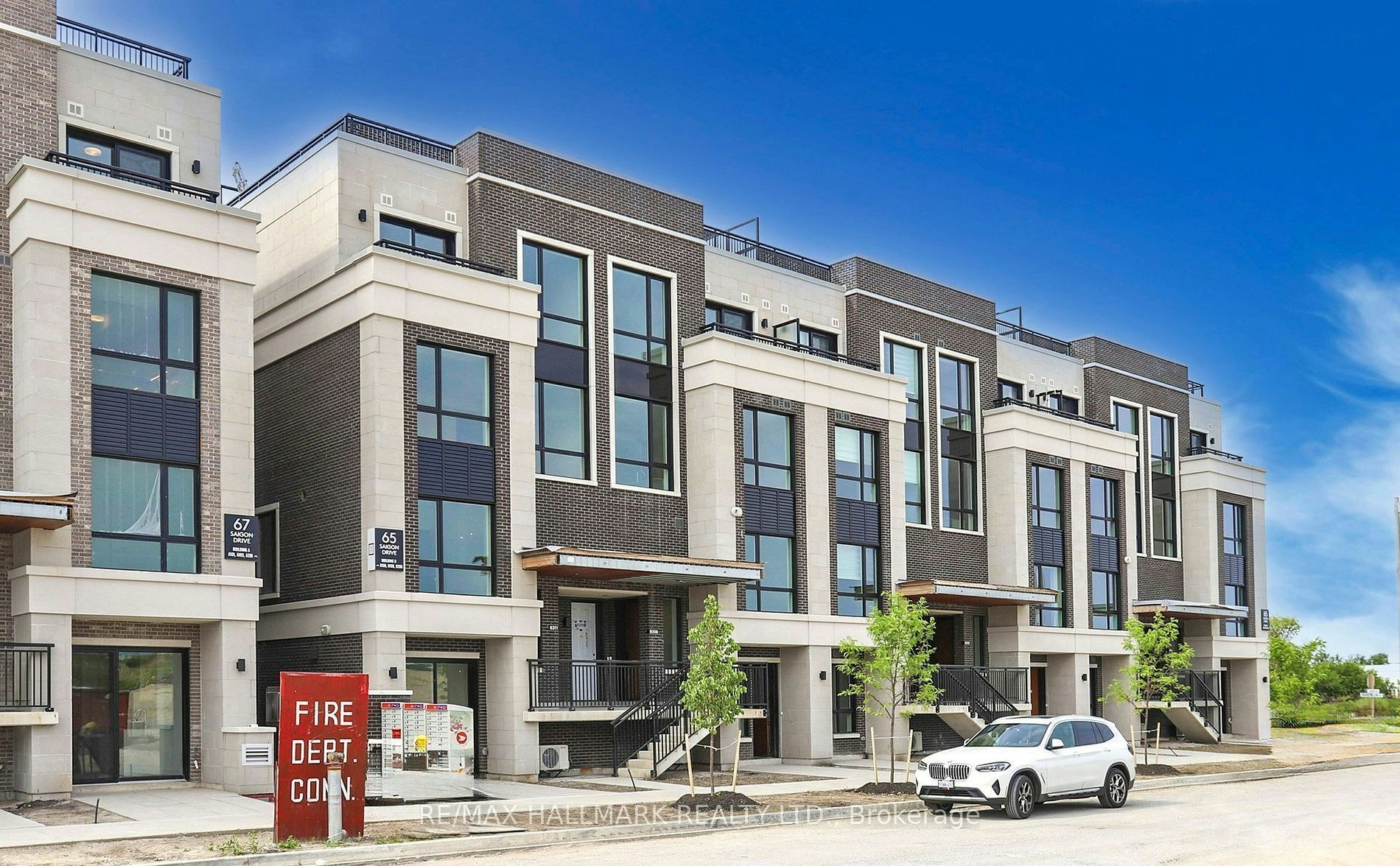 B311-65 Saigon Drive N, Richmond Hill, ON, L4S 0P4
