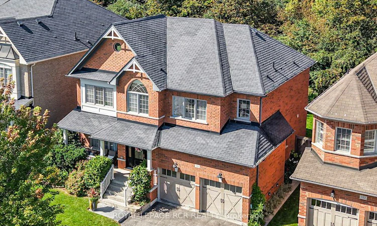 98 Greenforest Grove