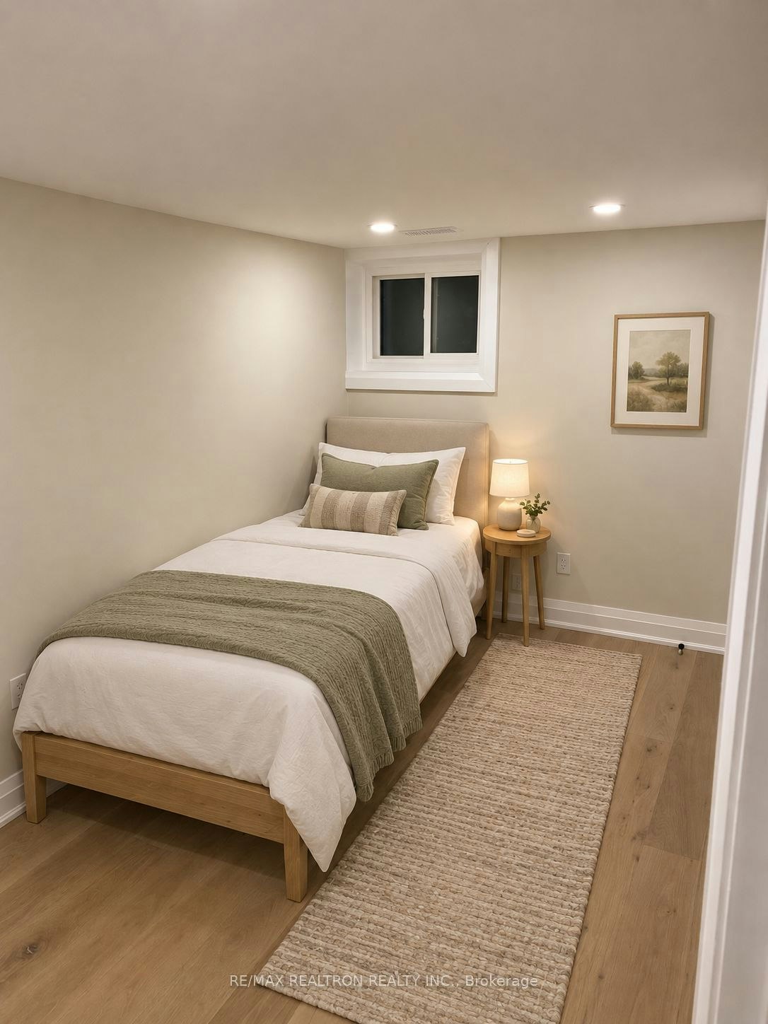 (Basement)-101 Arnold Crescent, Richmond Hill, ON, L4C 3R7 - 10