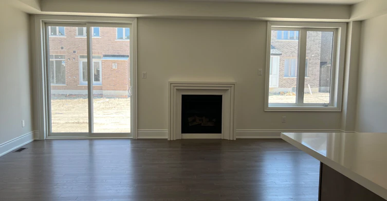 155 Silk Twist Drive, East Gwillimbury, ON, L9N 1E2 - 6