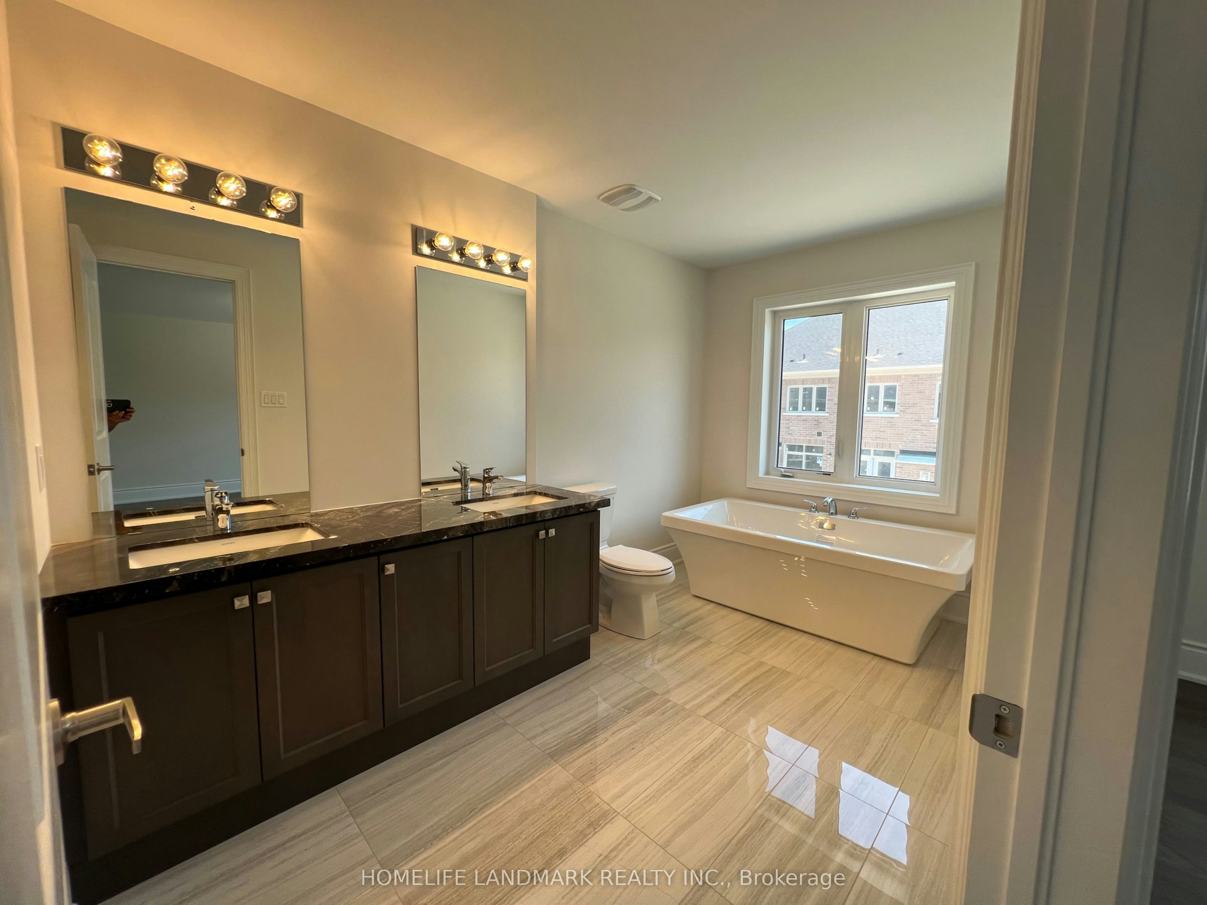 155 Silk Twist Drive, East Gwillimbury, ON, L9N 1E2 - 13
