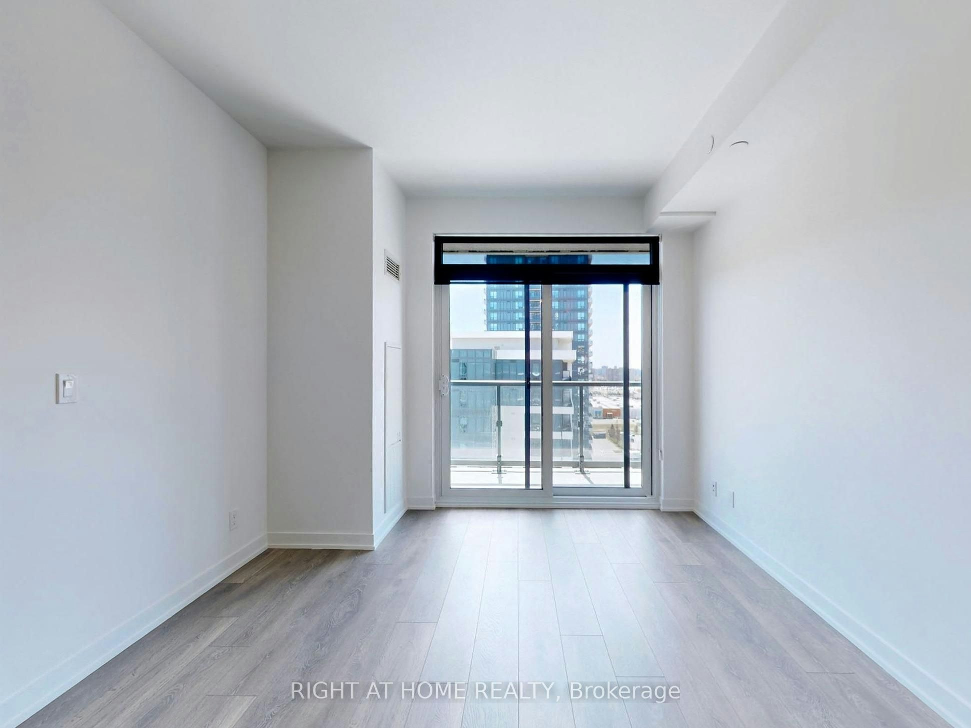 1319-7950 Bathurst Street, Vaughan, ON, L4J 0L4 - 4