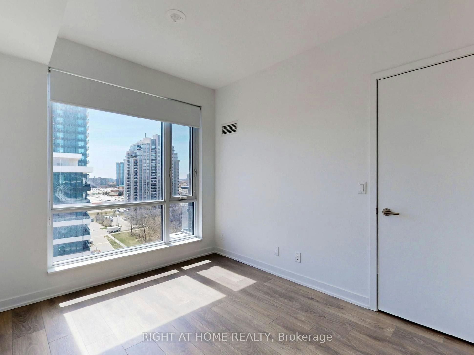 1319-7950 Bathurst Street, Vaughan, ON, L4J 0L4 - 14
