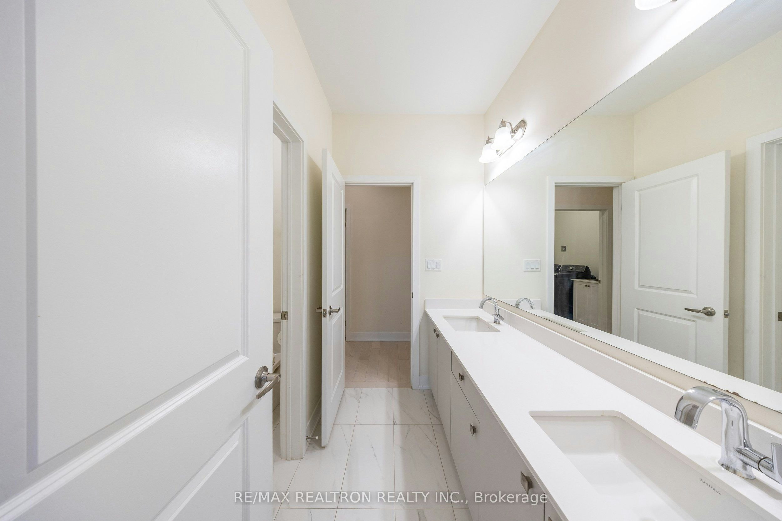 31 Fallharvest Way, Whitchurch-Stouffville, ON, L4A 4V8 - 22