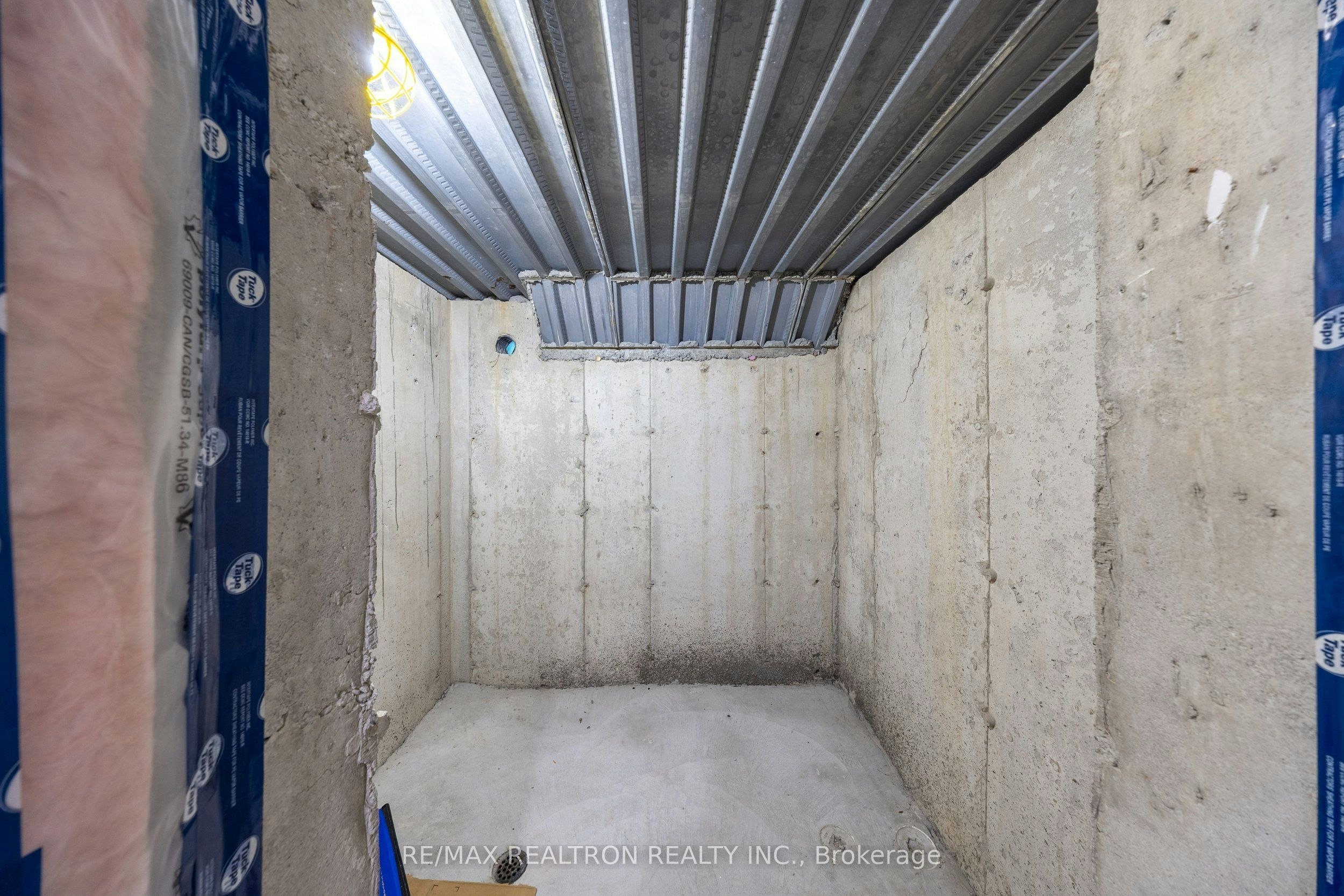 31 Fallharvest Way, Whitchurch-Stouffville, ON, L4A 4V8 - 37