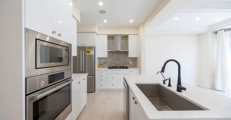 31 Fallharvest Way, Whitchurch-Stouffville, ON, L4A 4V8 - 9