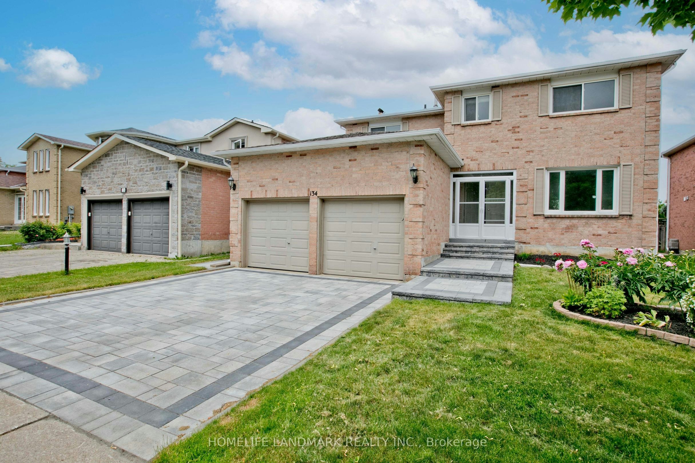 134 Cooperage Crescent, Richmond Hill, ON, L4C 9L7 - 2