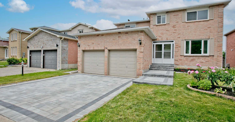 134 Cooperage Crescent, Richmond Hill, ON, L4C 9L7 - 2