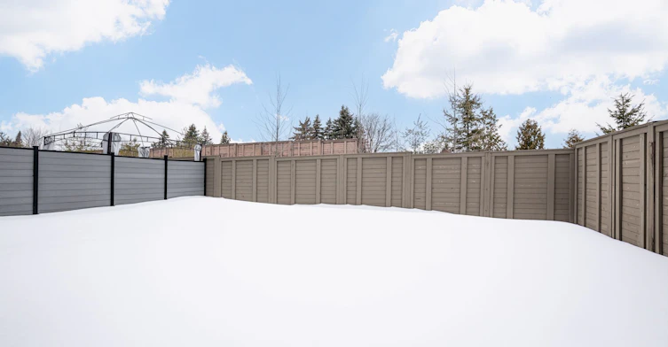 71 Maple Fields Circle, Aurora, ON, L4G 3X6 - 45