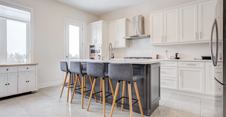 71 Maple Fields Circle, Aurora, ON, L4G 3X6 - 7