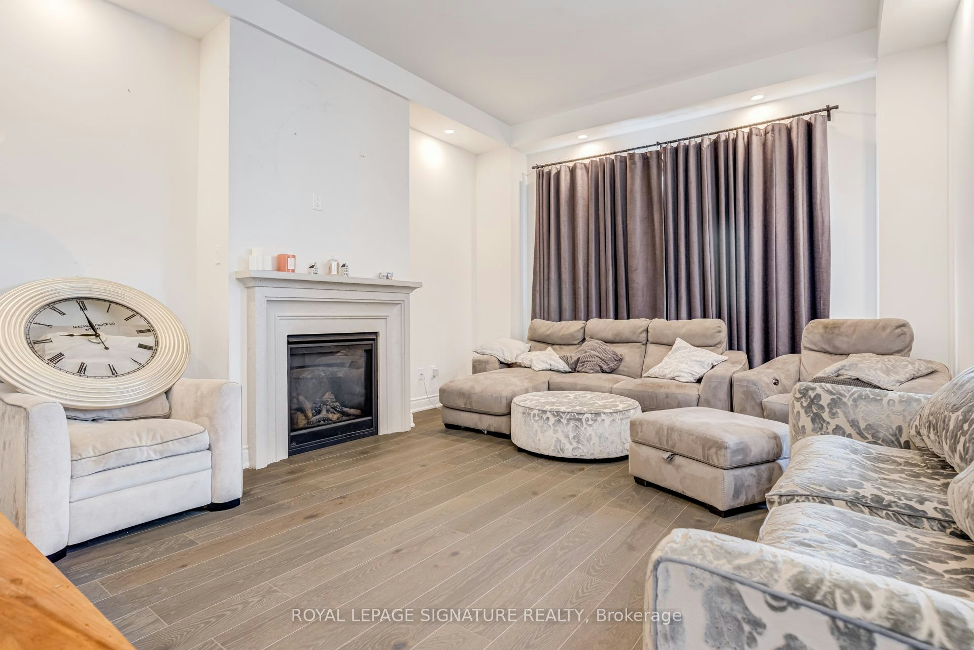 71 Maple Fields Circle, Aurora, ON, L4G 3X6 - 12