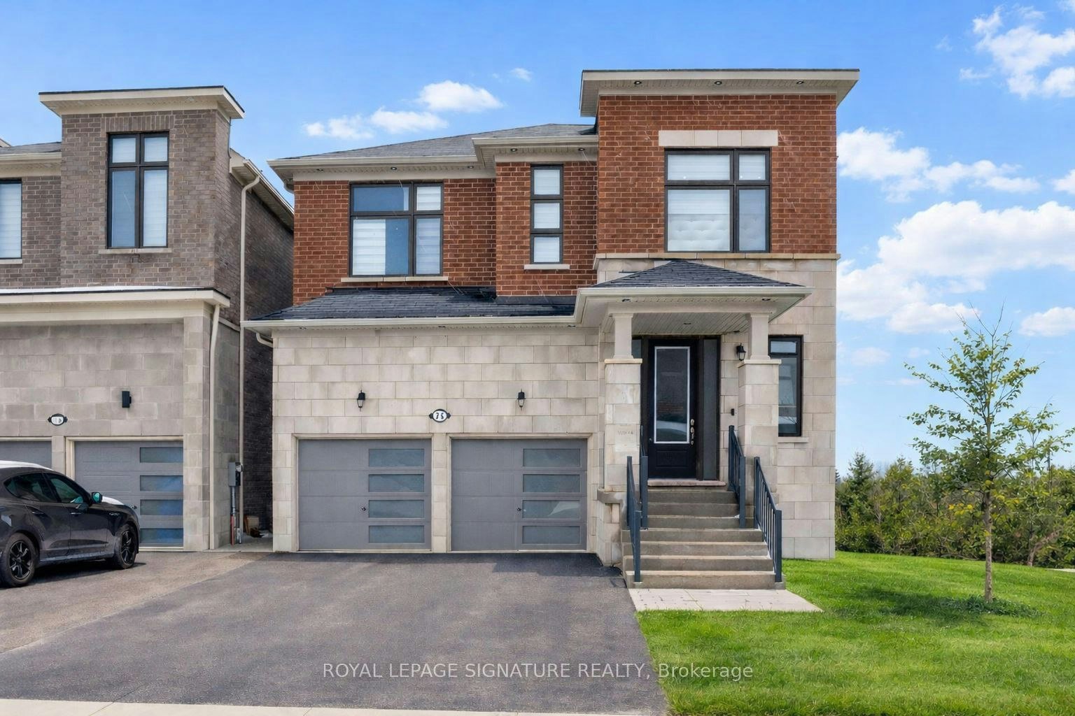 71 Maple Fields Circle, Aurora, ON, L4G 3X6