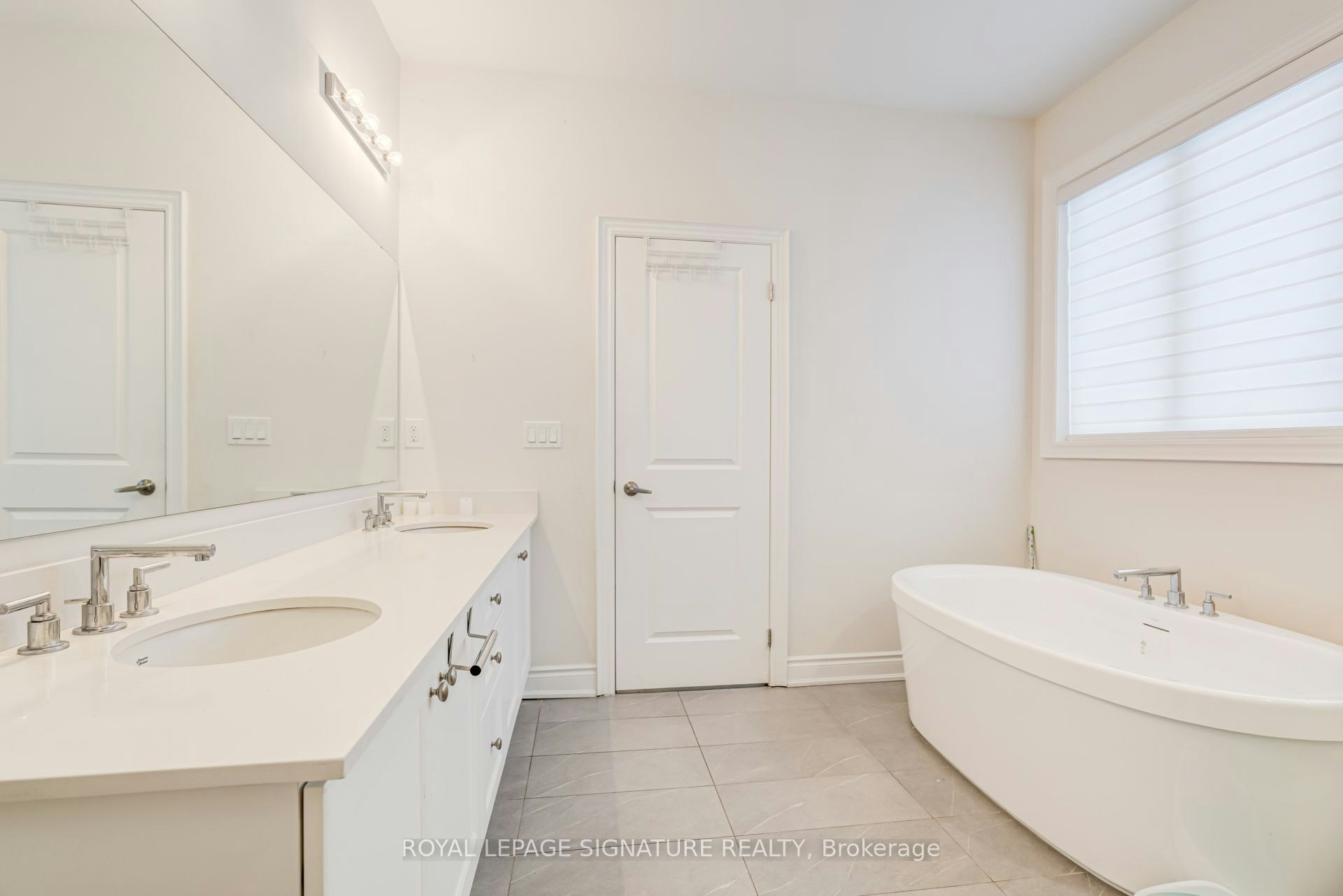 71 Maple Fields Circle, Aurora, ON, L4G 3X6 - 24