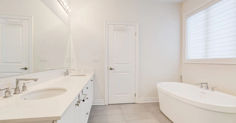 71 Maple Fields Circle, Aurora, ON, L4G 3X6 - 24