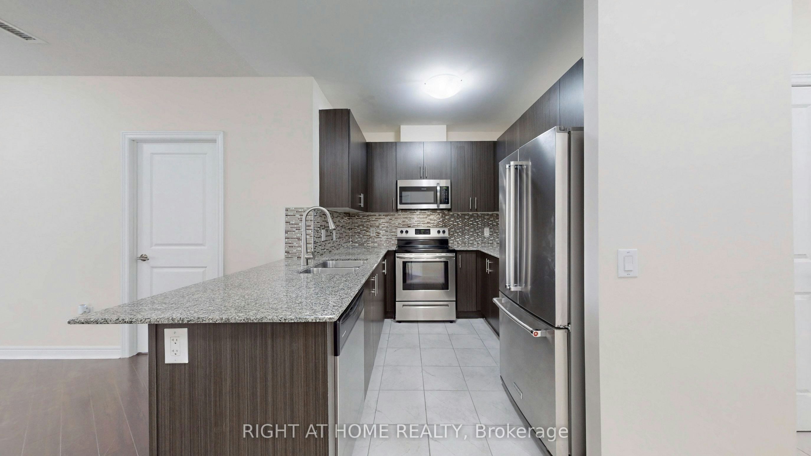 615-7325 Markham Road, Markham, ON, L3S 0C9 - 3