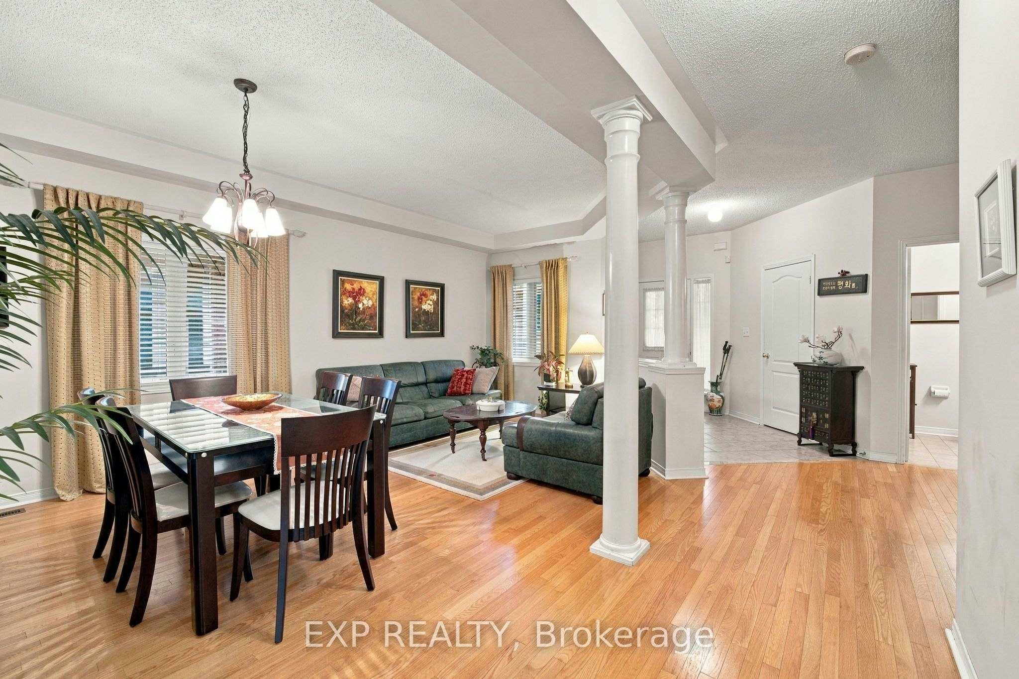 42 Kaitlin Drive, Richmond Hill, ON, L4E 3W7